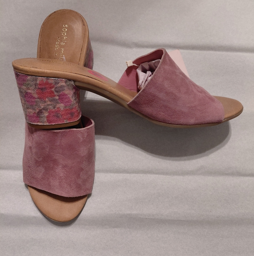 Sofia Milano Dusty Rose Suede Mule/Slide Sandals With Painted Floral Block Heels